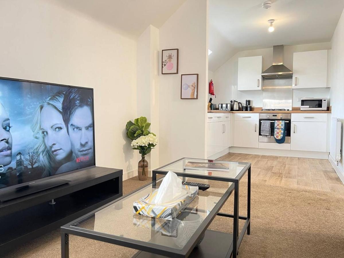 Cosy 2Br Retreat, Near Uni & Qe Hospital, Parking Apartment Birmingham Bagian luar foto