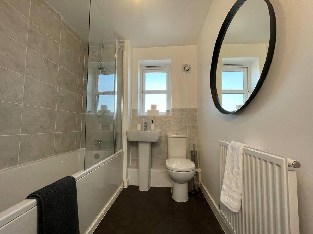 Cosy 2Br Retreat, Near Uni & Qe Hospital, Parking Apartment Birmingham Bagian luar foto